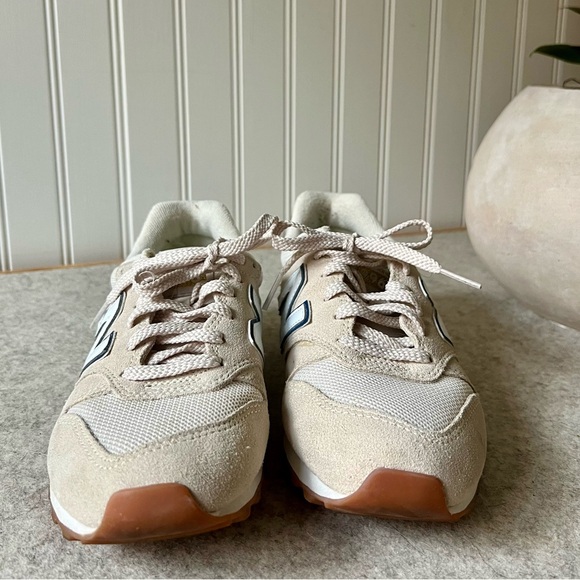 New Balance x J. Crew 996 sneakers - Picture 6 of 8